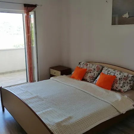 By The Sea Pag - 24596 *