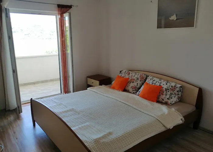 By The Sea Pag - 24596 *