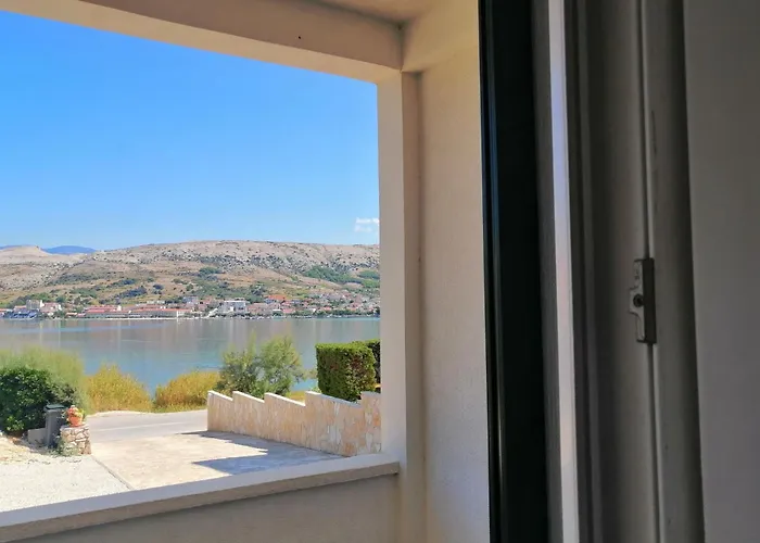 Apartment By The Sea Pag - 24596 Pag Town