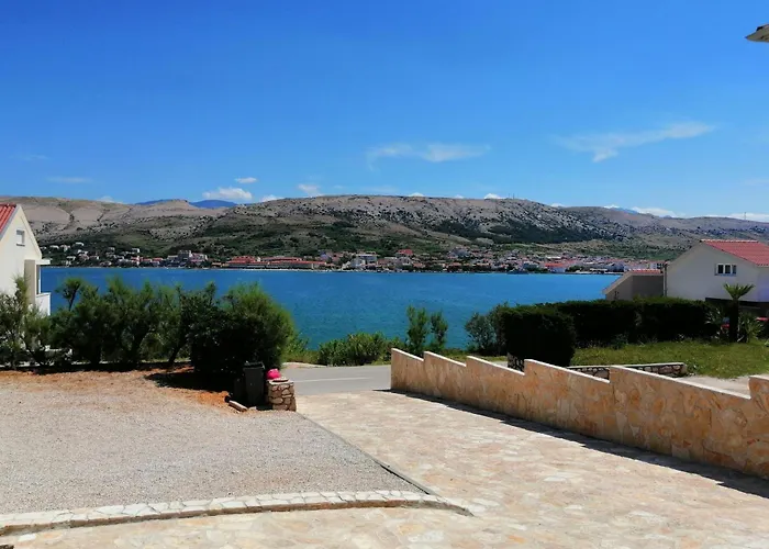 Apartment By The Sea Pag - 24596 *