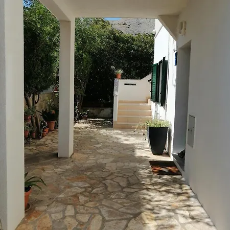 Daire By The Sea Pag - 24596